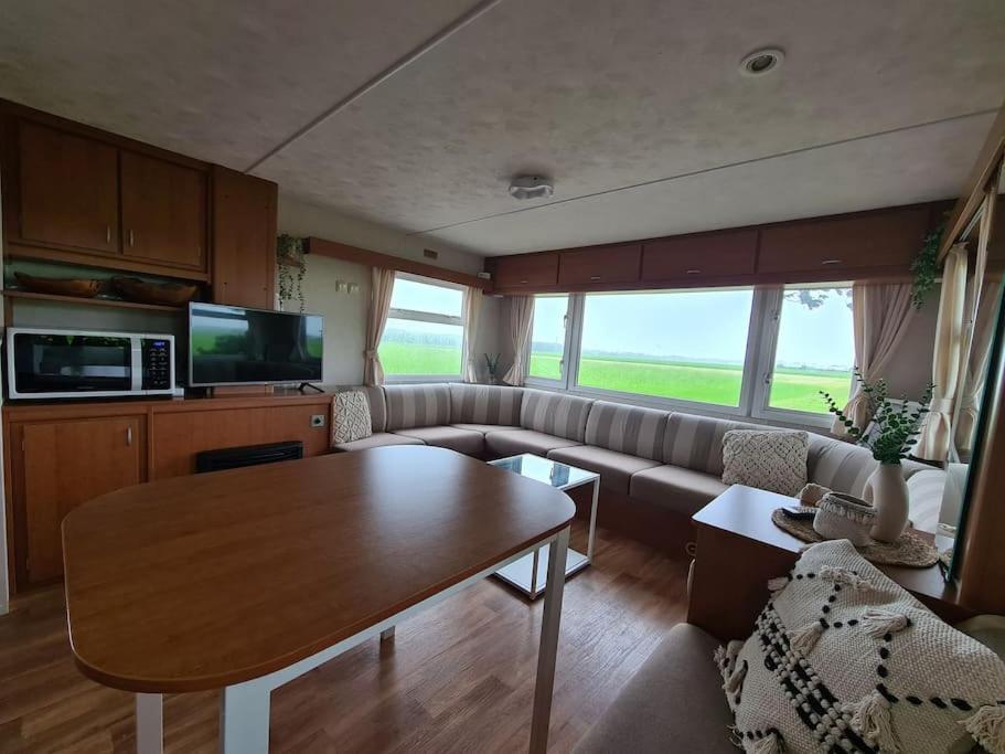 Chalet 'Como La Flor' Julianadorp Flowerfields Overview! Luaran gambar