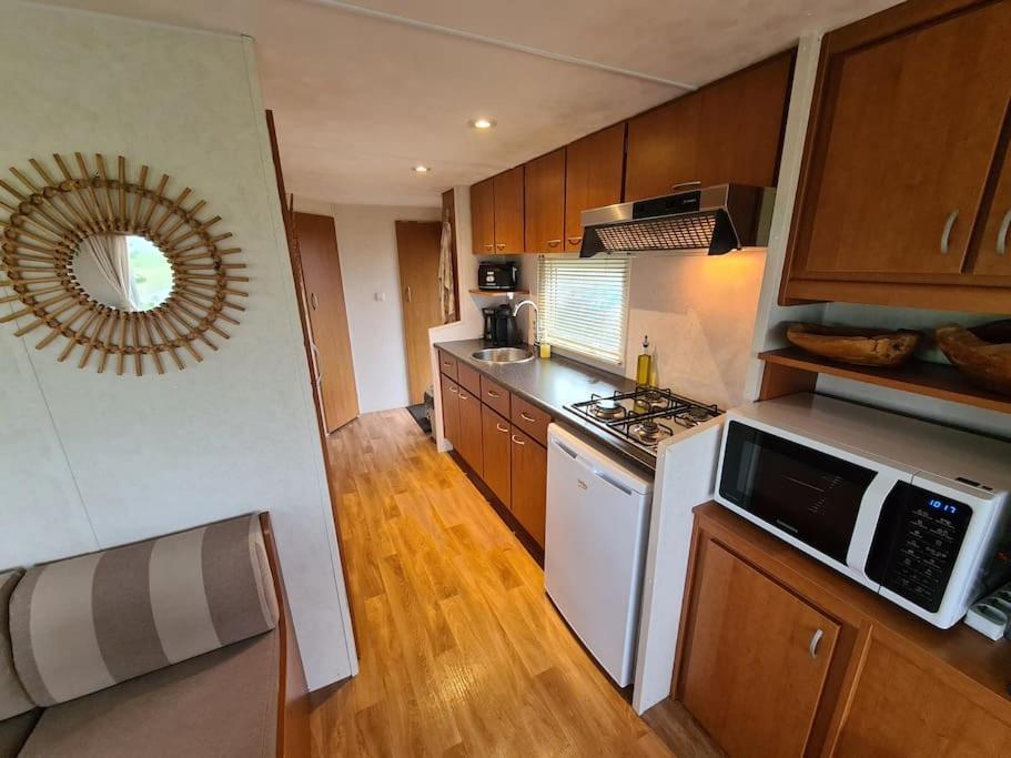 Chalet 'Como La Flor' Julianadorp Flowerfields Overview! Luaran gambar
